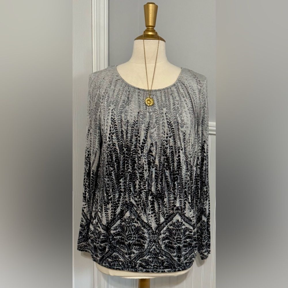 Chico's top! - Picture 6 of 12